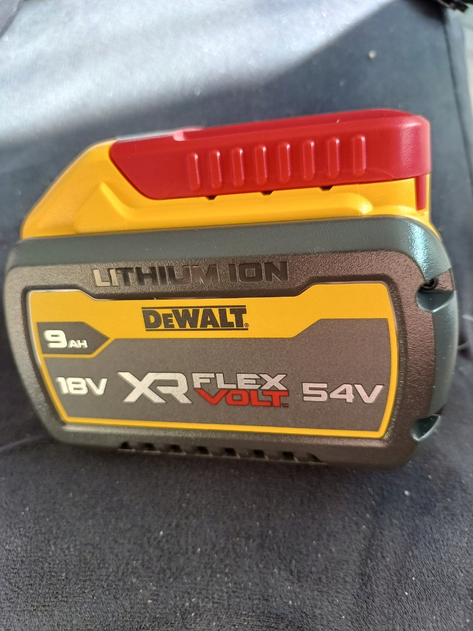 Akumulator bateria Li-Ion DeWALT 18 V 9Ah DCB547 18V/54V 9,0/3,0Ah