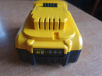 DeWALT DCB1104P1 ładowarka 1 akumulator 5,0Ah 18V