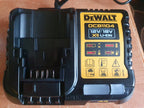 DeWALT DCB1104P1 ładowarka 1 akumulator 5,0Ah 18V