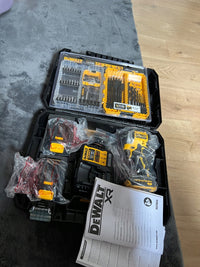 Zakrętarka udarowa DeWALT DCF850P2T 18V, 2x 5,0Ah