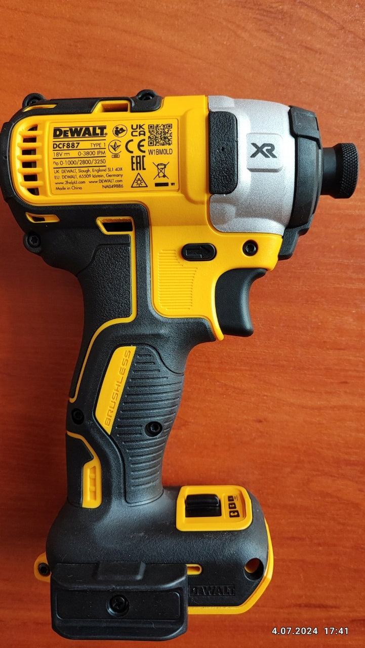 DeWALT DCF887N zakrętarka udarowa bezszczotkowa 3-biegi 18V 205Nm