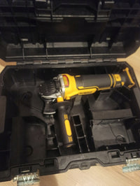 Szlifierka kątowa DeWALT DCG405N 18V, bezszczotkowa