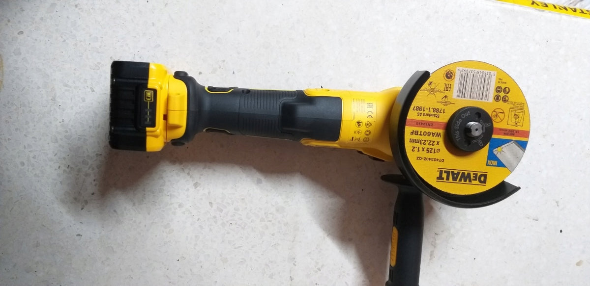DeWALT DCG405P2 szlifierka kątowa 18V 2x5Ah