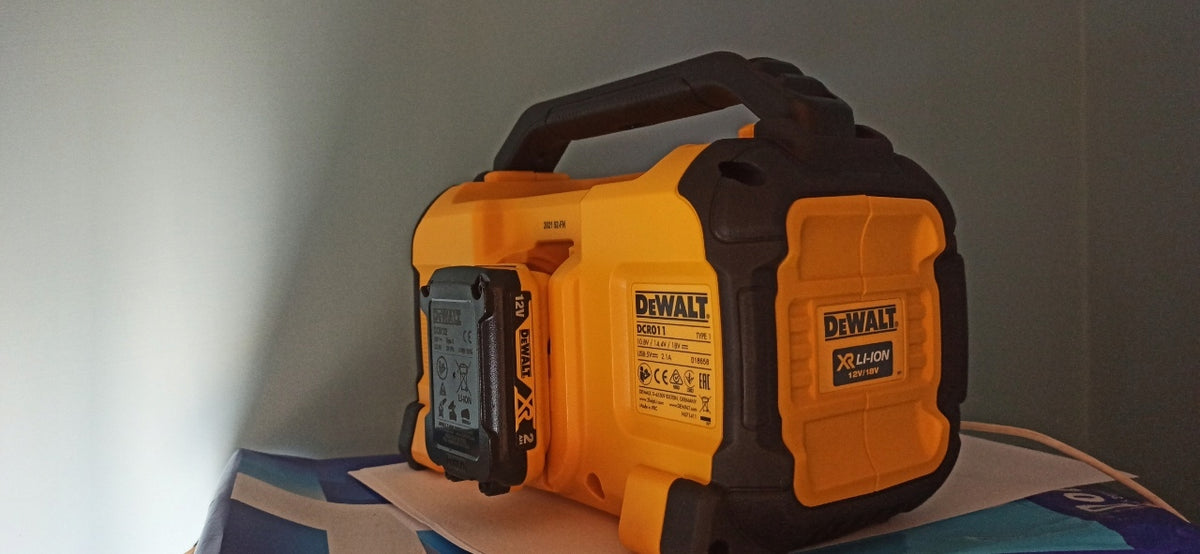DeWALT głośnik bezprzewodowy Bluetooth XR 12V/18V