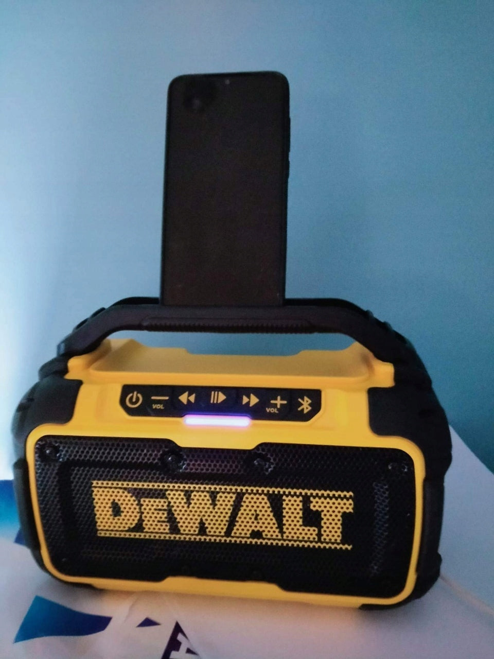 DeWALT głośnik bezprzewodowy Bluetooth XR 12V/18V