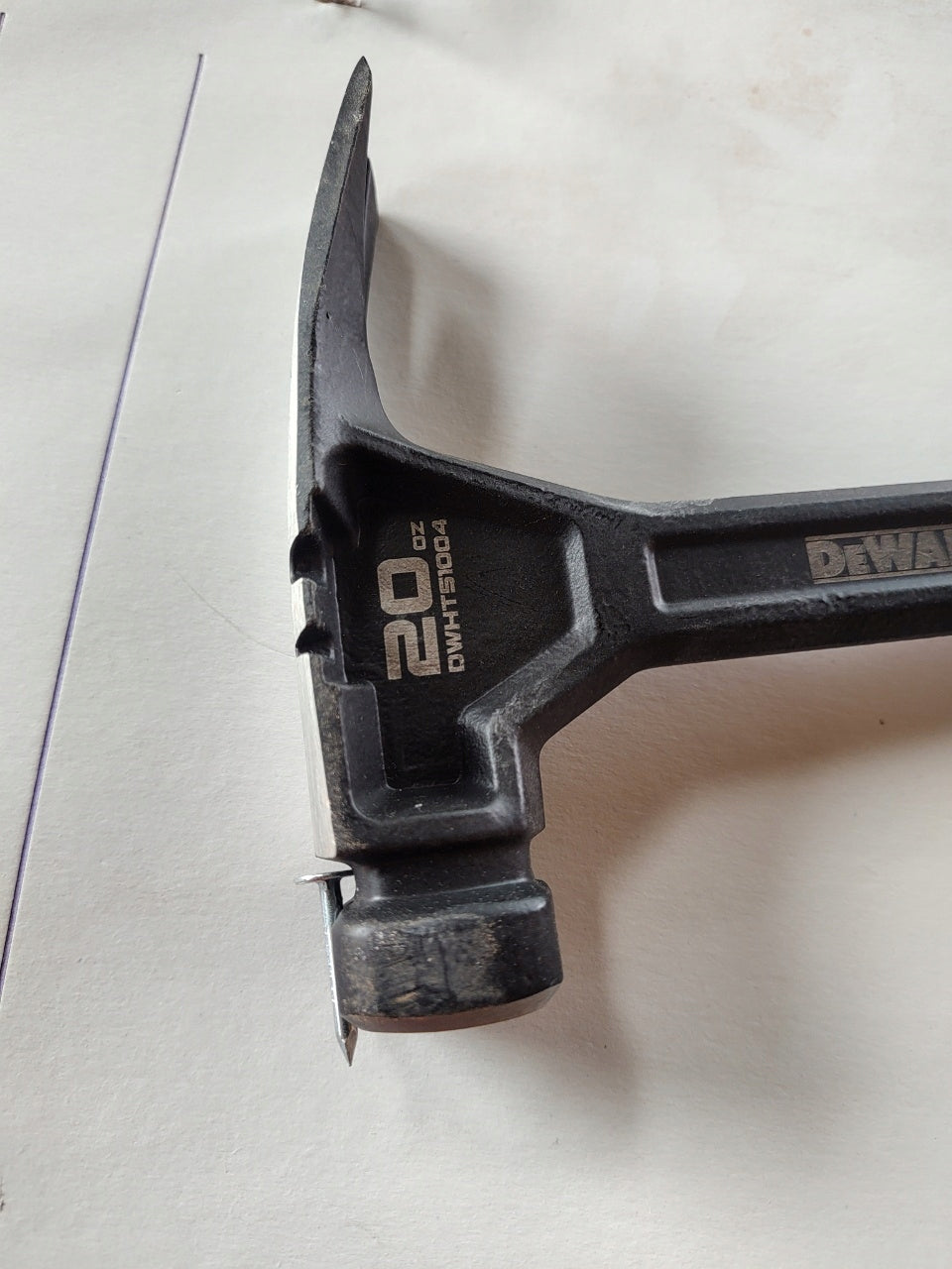 DeWALT młotek stalowy 1-cz. 567G