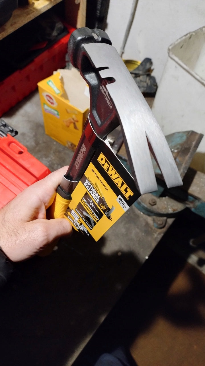 DeWALT młotek stalowy 1-cz. 567G