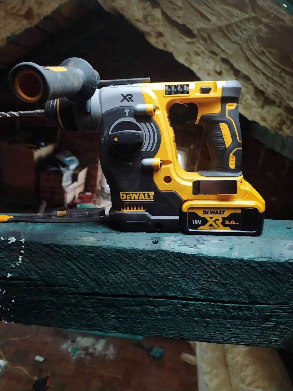 DeWALT młotowiertarka na aku 3-funkcyjna 2,1J 18V SDS-Plus body DCH273N