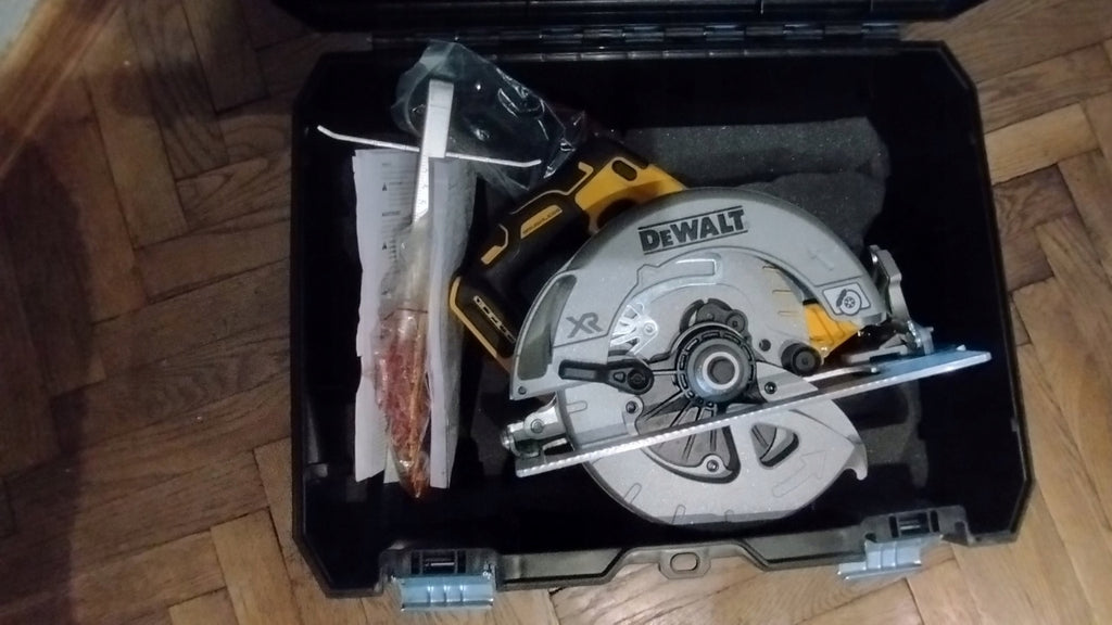 DeWALT pilarka tarczowa akumulatorowa body DCS570NT TSTAK DeWALT 18V 184mm