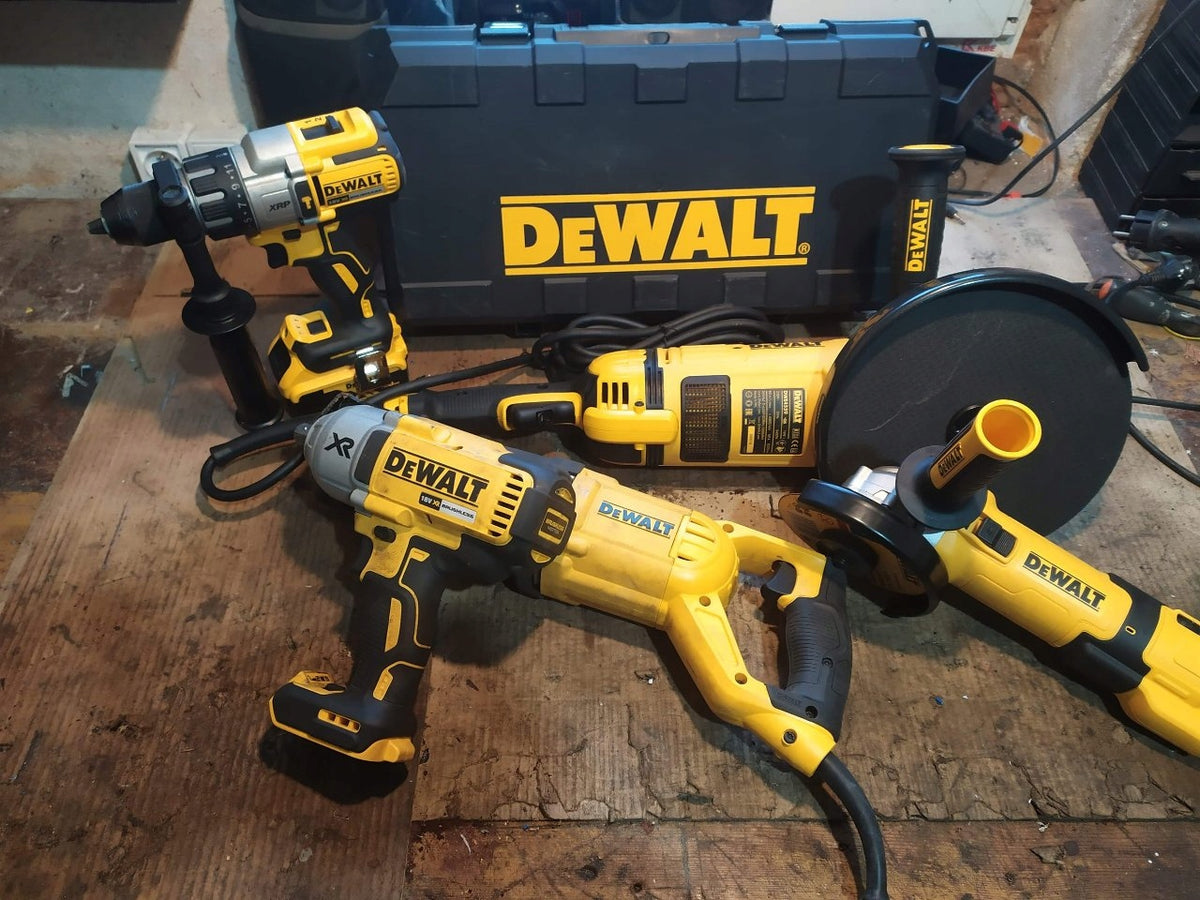 DeWALT szlifierka kątowa 125mm 1500W DWE4257-QS