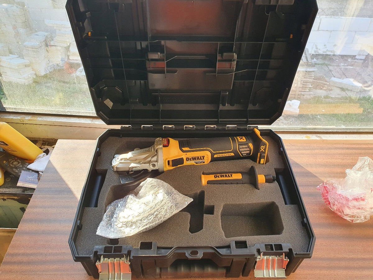 DeWALT szlifierka kątowa płaska DCG405FN 18V XR 125 mm niski profil body