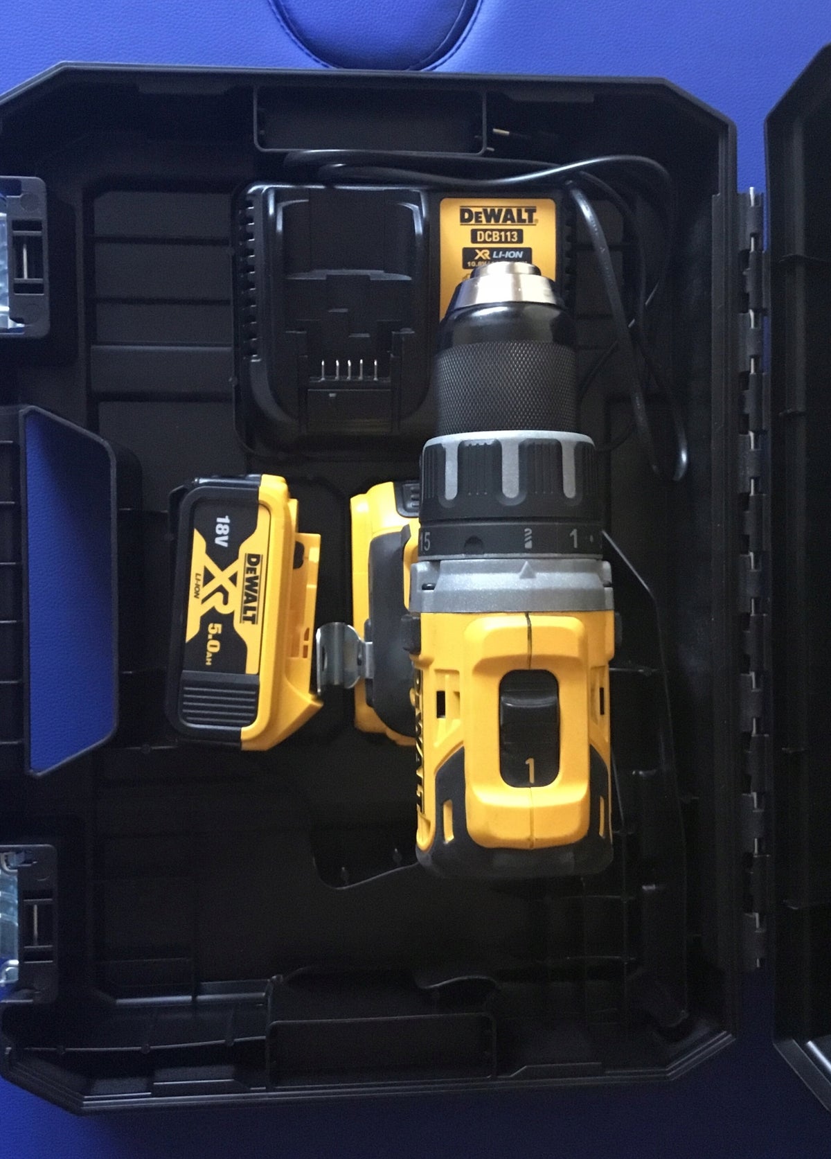 DeWALT wiertarko-wkrętarka 18V DCD791P2 2x5Ah