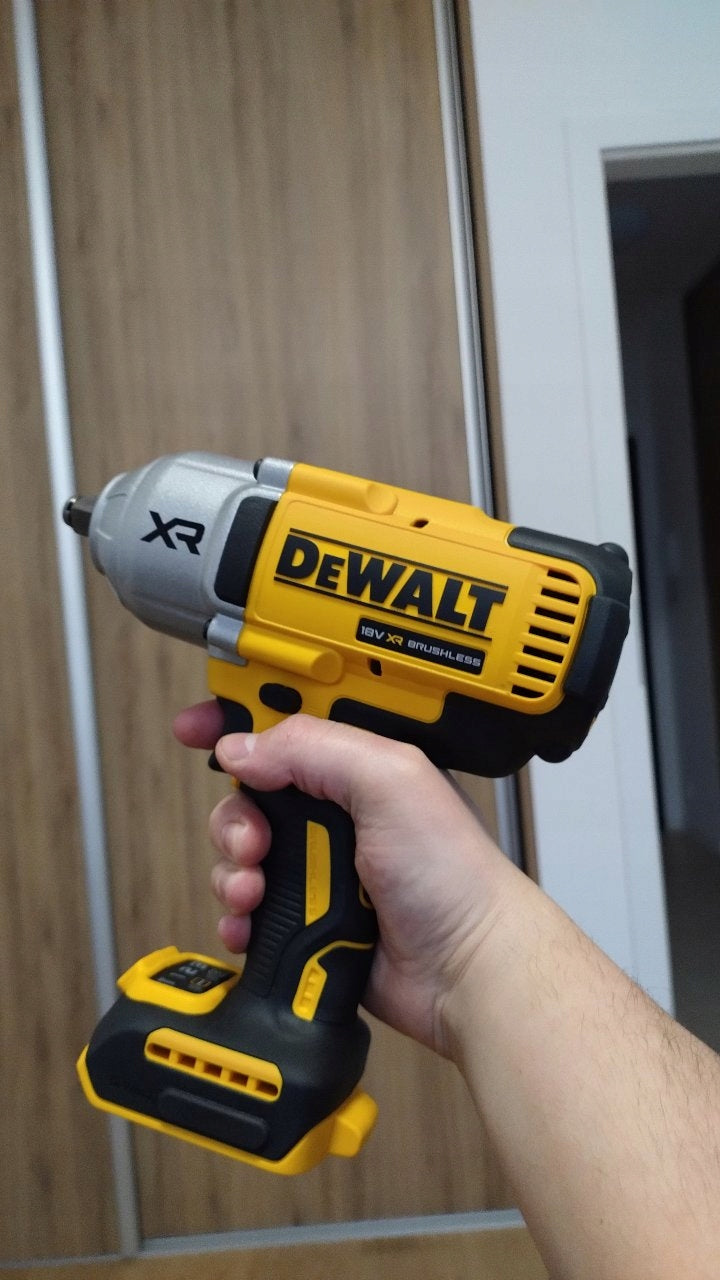 Gumowa osłona zabezpieczająca na klucz DeWALT