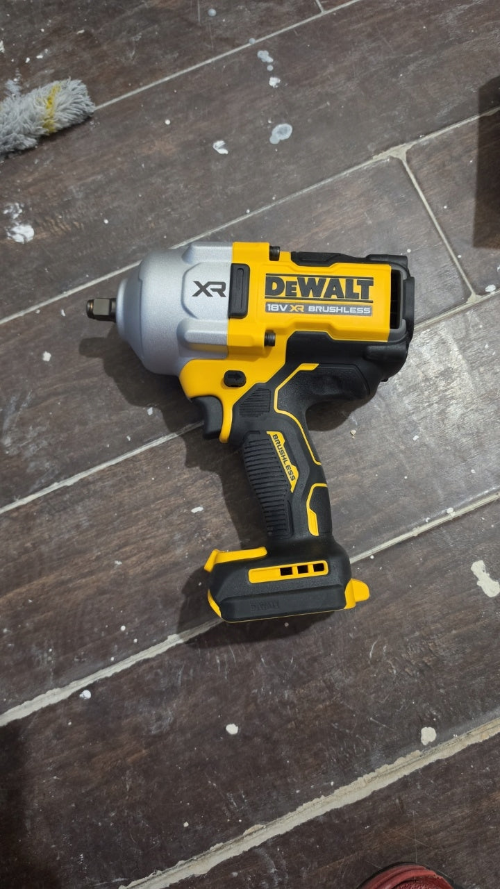 Klucz udarowy 18V 1626Nm 1/2" body BL DeWALT DCF961N