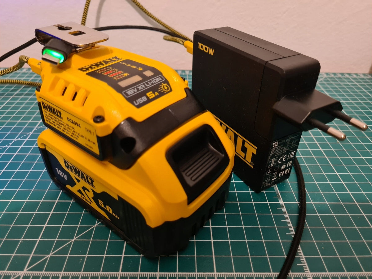 Ładowarka adapter USB powerbank 18V DeWALT DCB094K