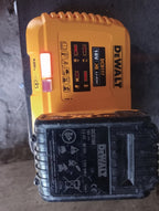 Ładowarka DeWALT DCB117-QW