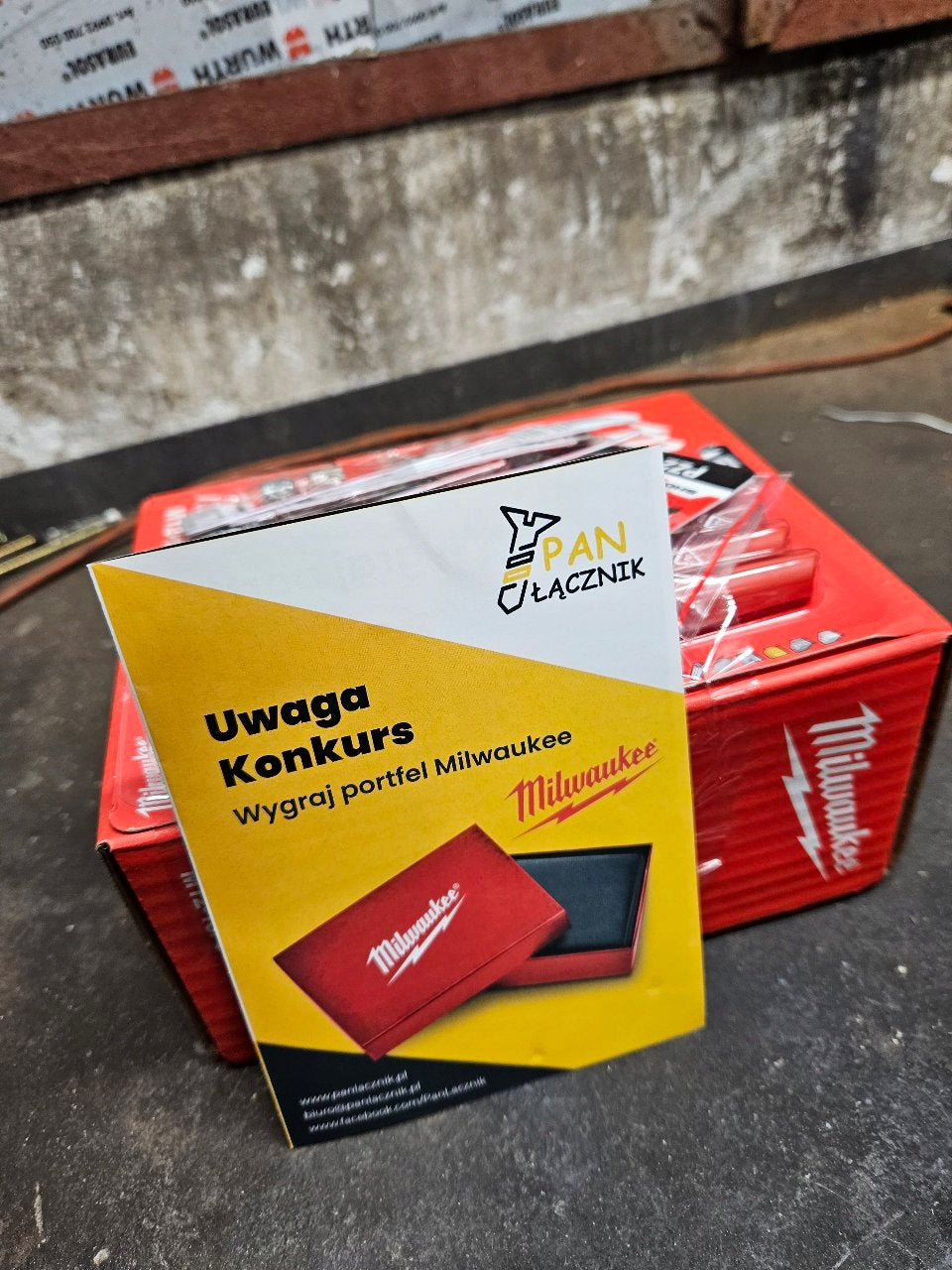 Ładowarka Milwaukee 4932451079 M12-18 FC 12-18V