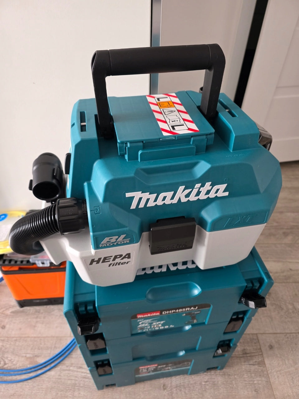 Makita DVC750LZX1 odkurzacz aku 18V bezszczotkowy - Makita PL