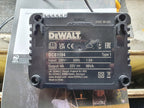 Nowa ładowarka DeWALT DCB1104 18V