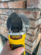 Szlifierka kątowa DeWALT, DCG405