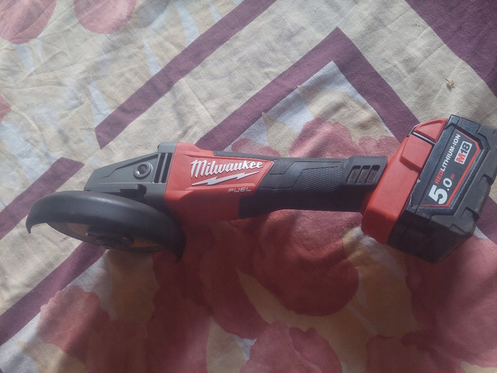 Szlifierka Milwaukee M18 FSAG125X-0