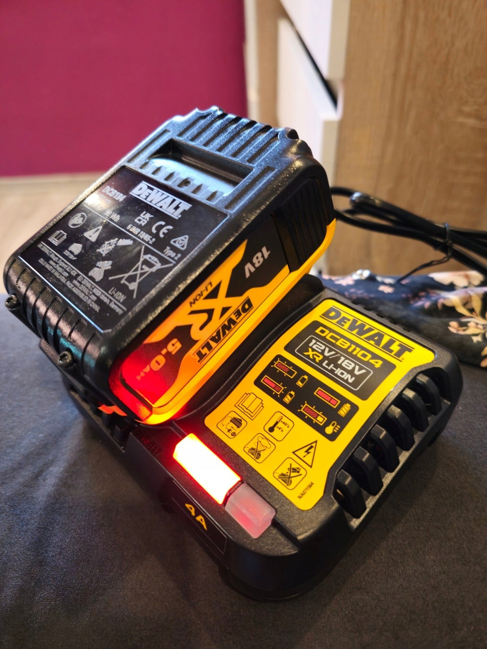 Wkrętarka 18V 90Nm 2x5Ah 2-biegi DeWALT DCD800P2T