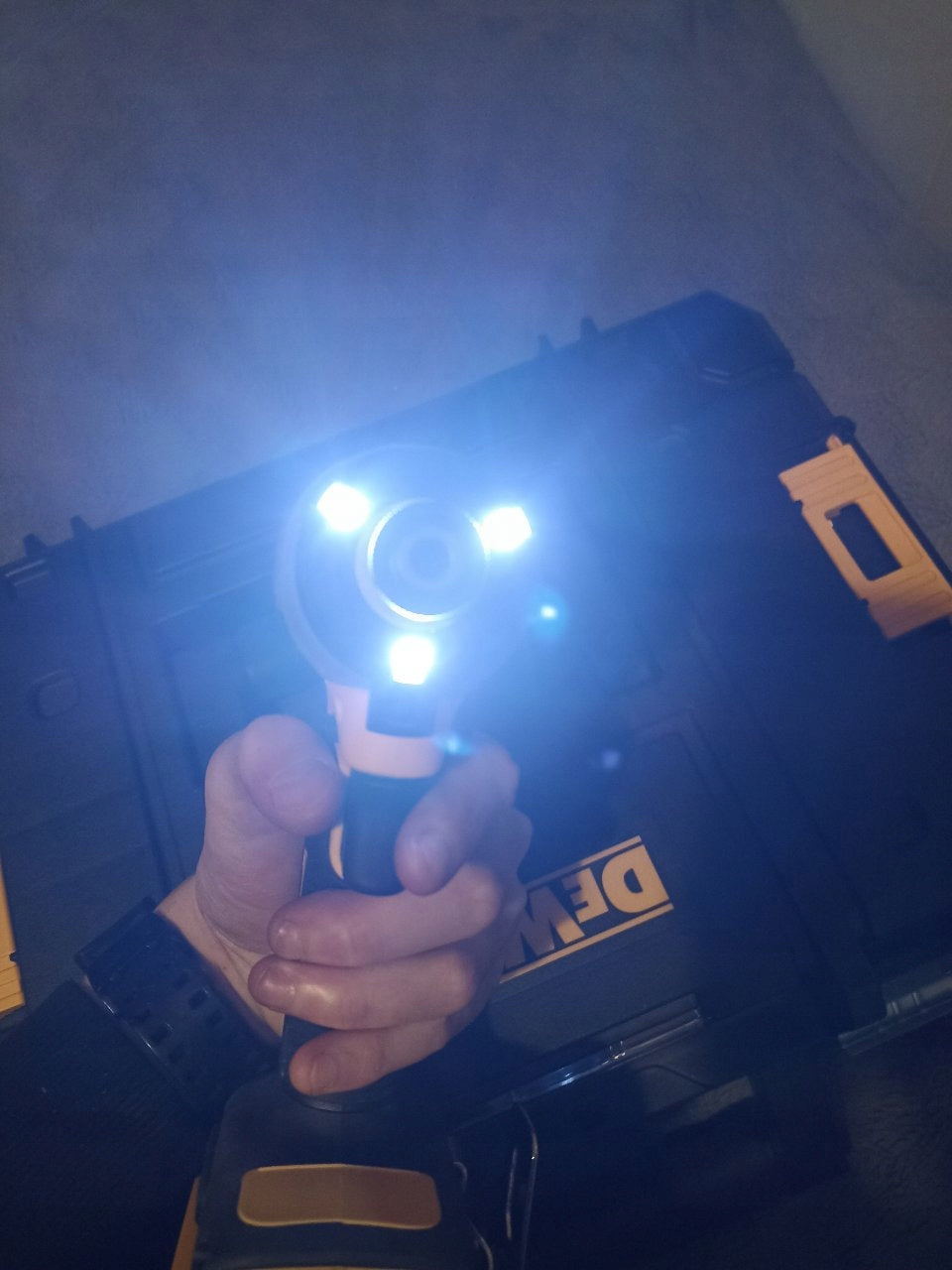 Zakrętarka DeWALT DCF809N udarowa akumulatorowa 18V body