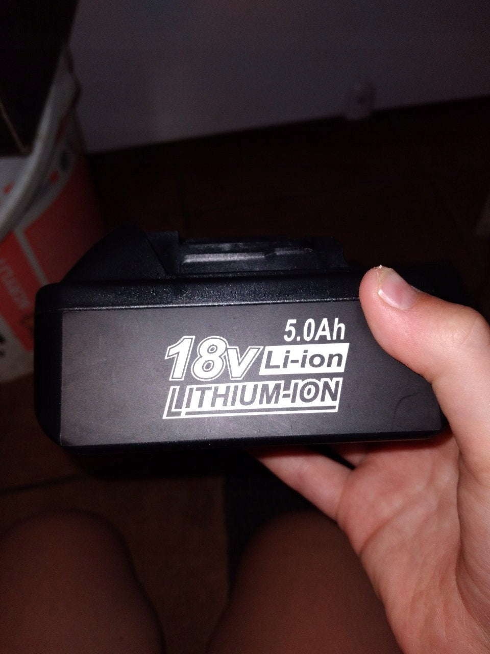 Zestaw 2 x akumulator Makita 18 V 5Ah BL1850B + ładowarka DC18RC