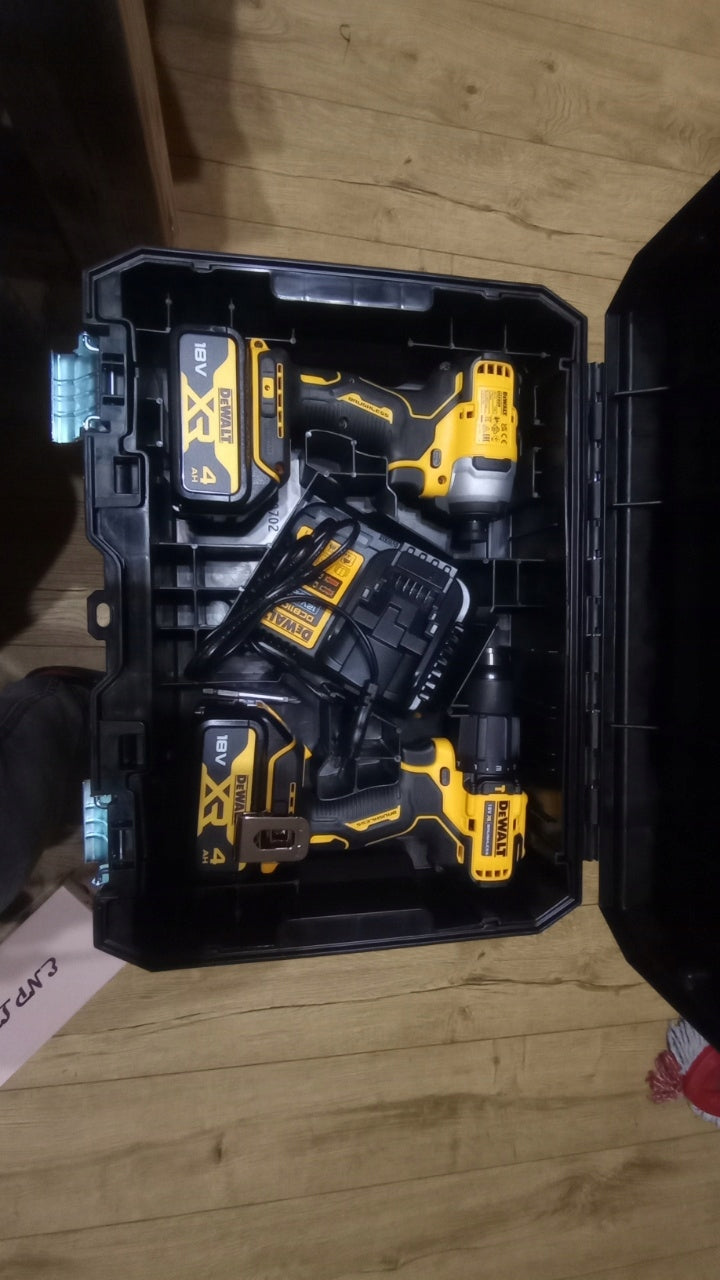 Zestaw combo wkrętarka DCD709 + zakrętarka DCF809 2x4Ah DeWALT DCK2062M2T