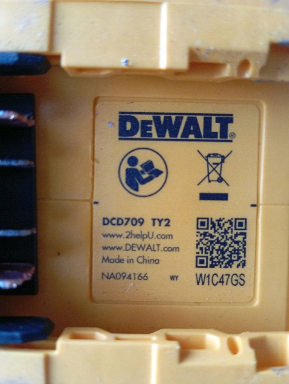 Zestaw combo wkrętarka DCD709 + zakrętarka DCF809 2x4Ah DeWALT DCK2062M2T